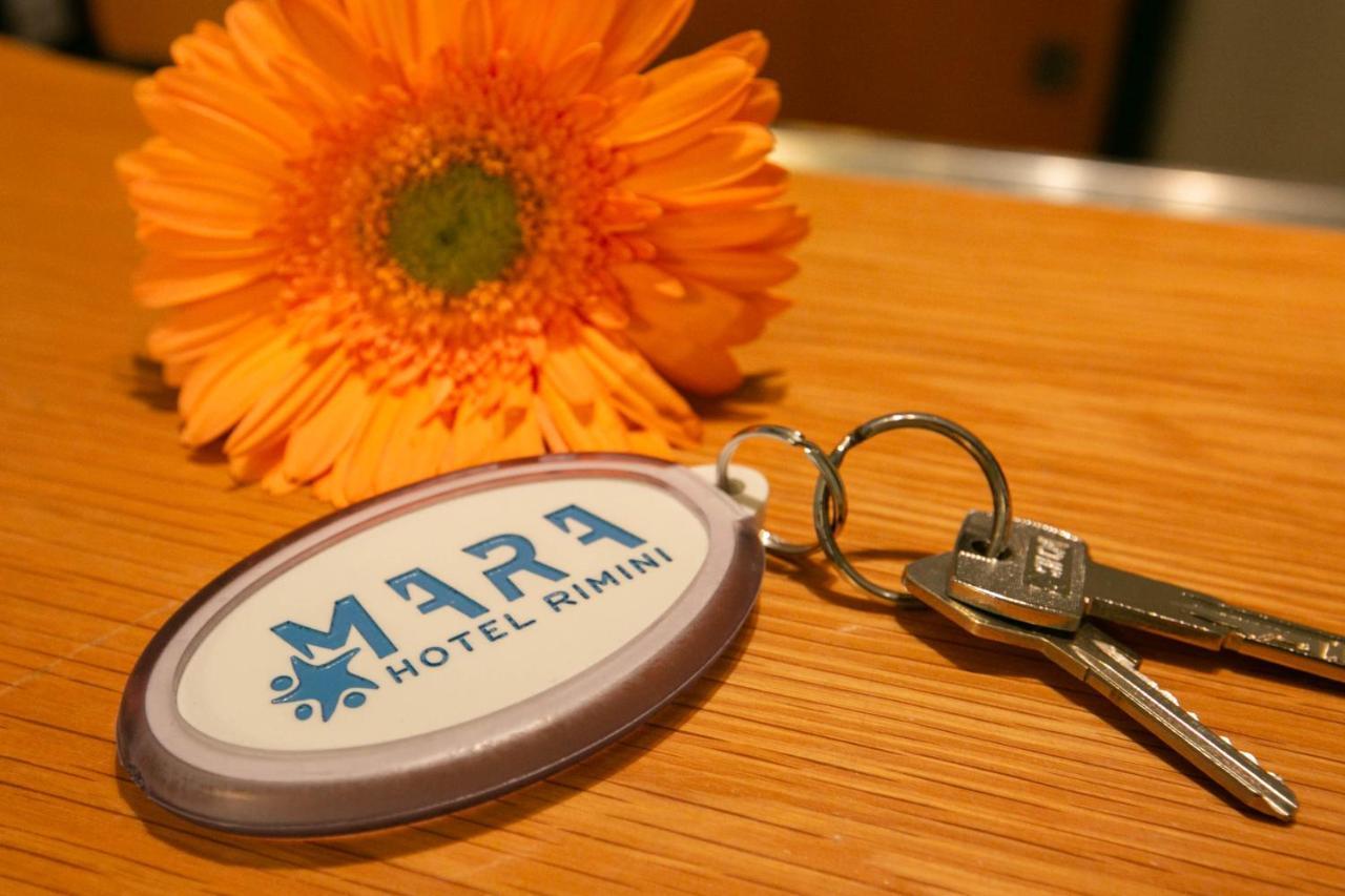 Hotel Mara Rimini Buitenkant foto